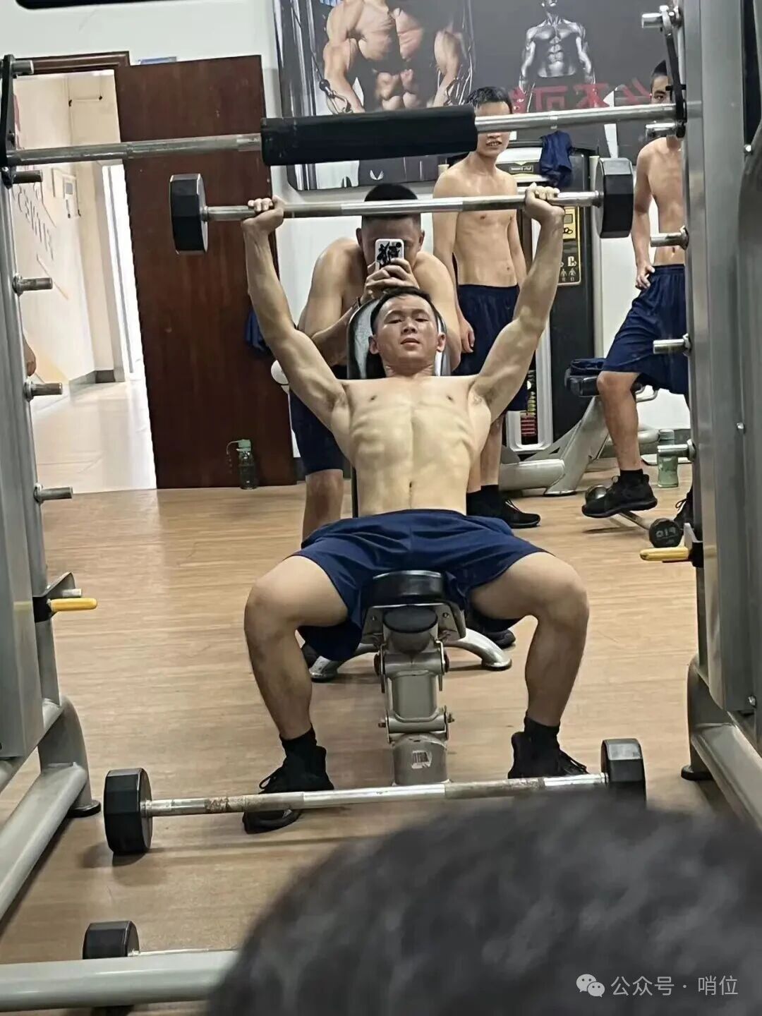 点击打开原图